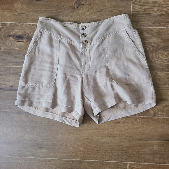 Aerie twill button fly v-waist shorts - Picture 2 of 4